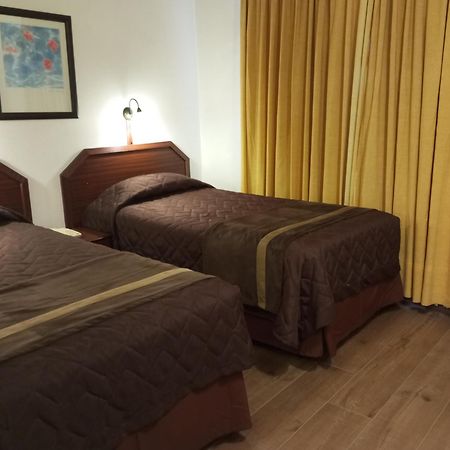 Hotel Alcala Del Rio سانتياغو المظهر الخارجي الصورة