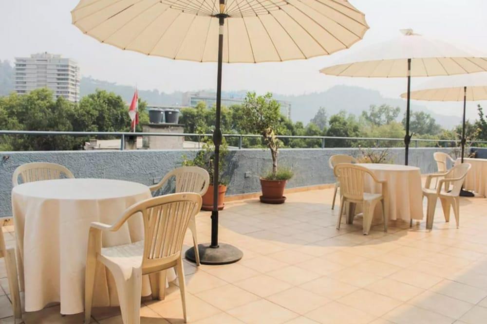 Hotel Alcala Del Rio سانتياغو المظهر الخارجي الصورة