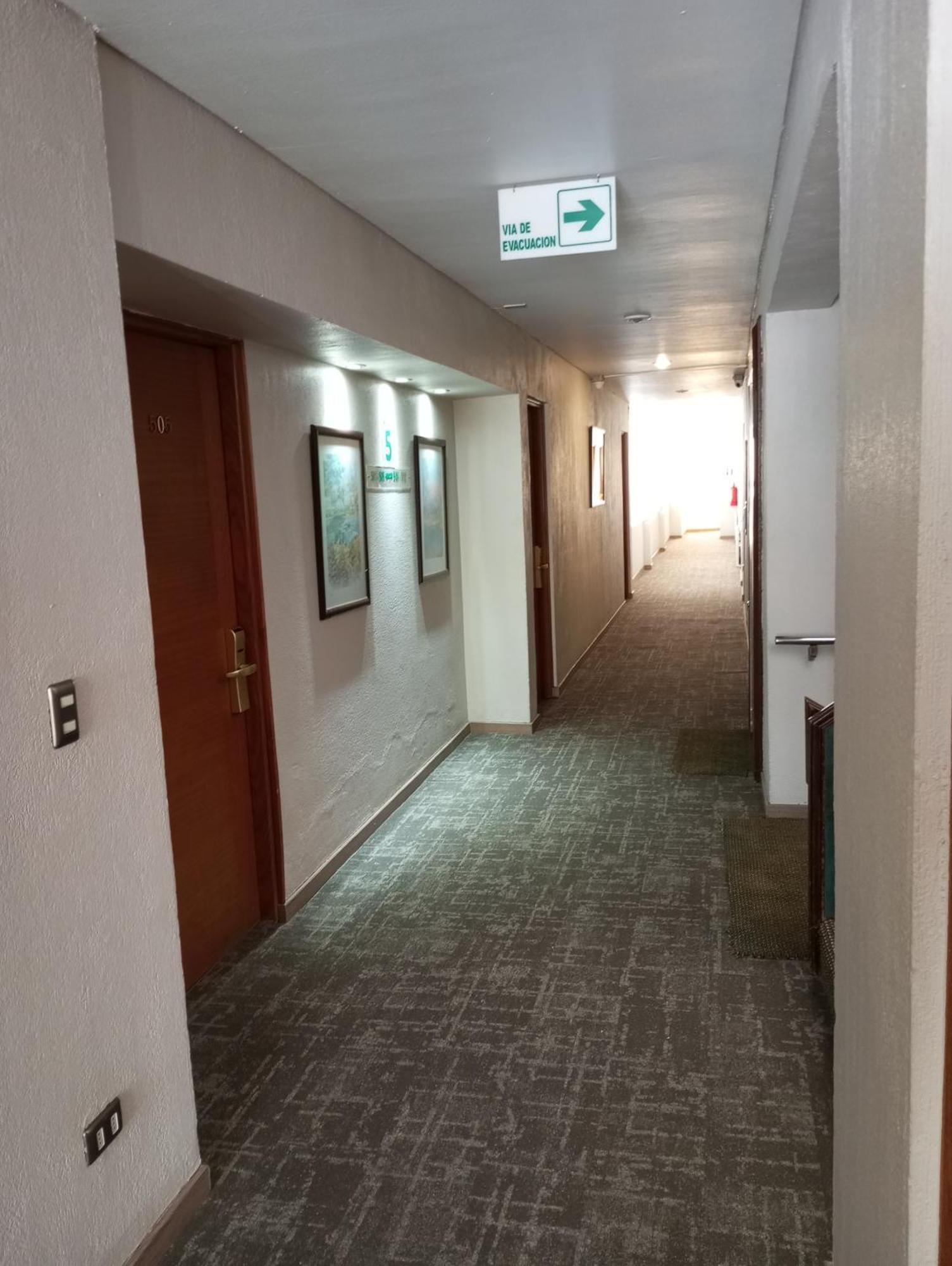 Hotel Alcala Del Rio سانتياغو المظهر الخارجي الصورة