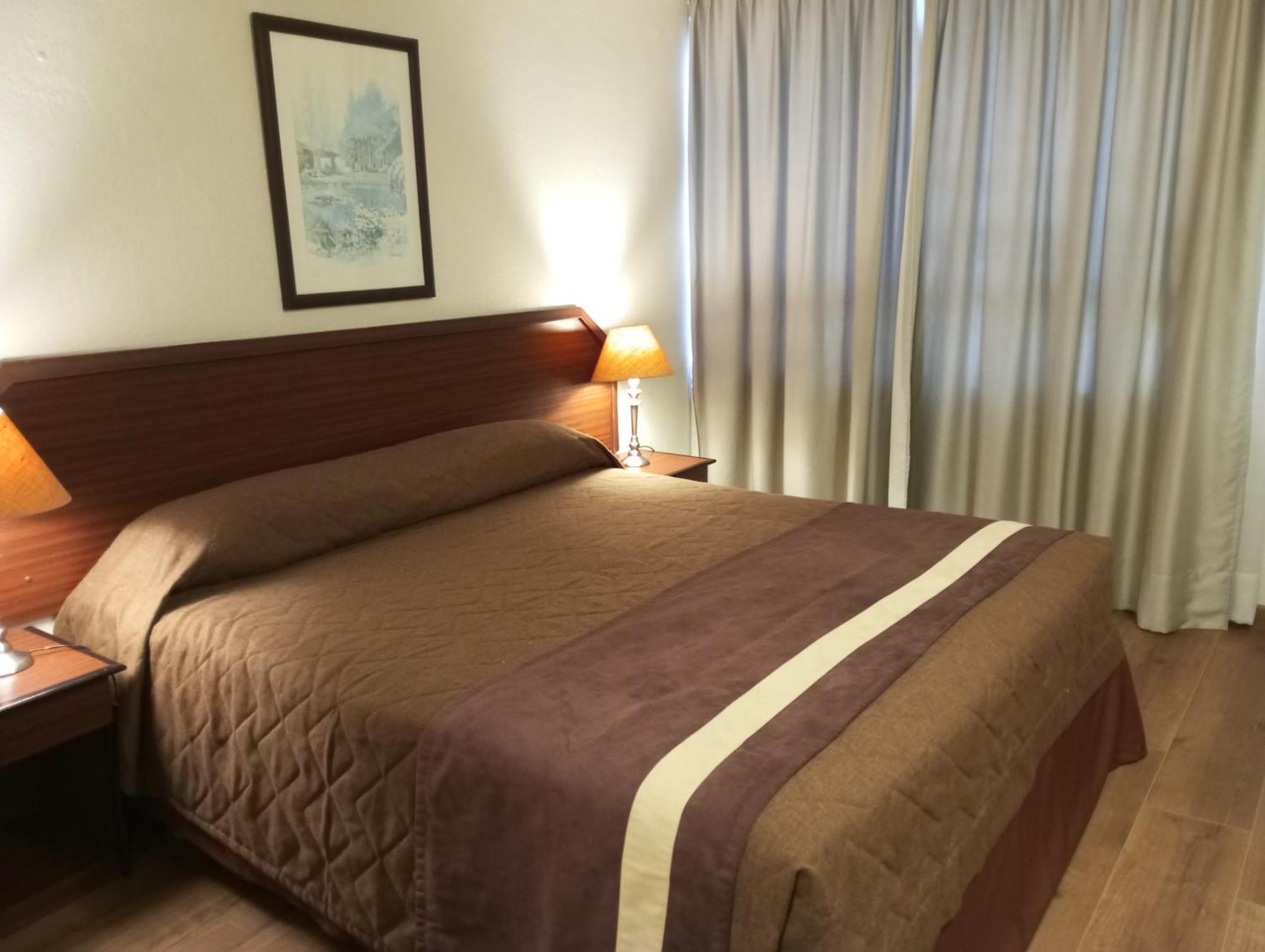 Hotel Alcala Del Rio سانتياغو المظهر الخارجي الصورة