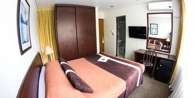Hotel Alcala Del Rio سانتياغو المظهر الخارجي الصورة